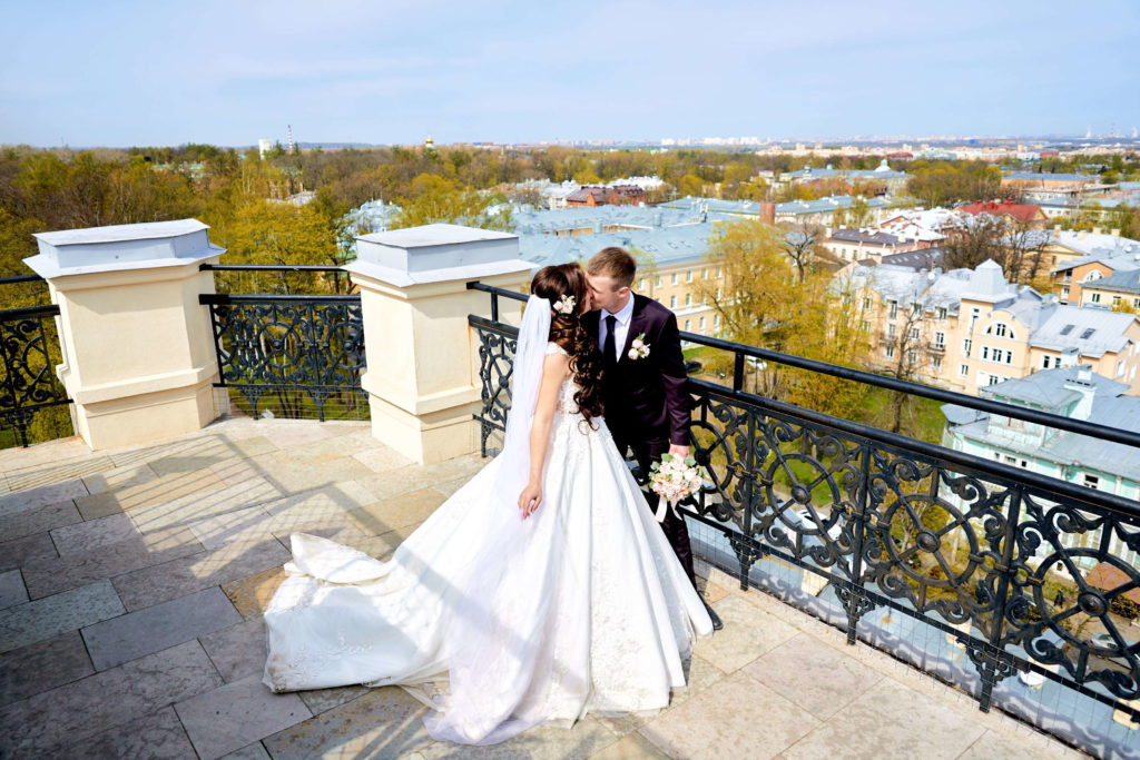 Свадебная фотосессия в Пушкине, на Певченской Башне